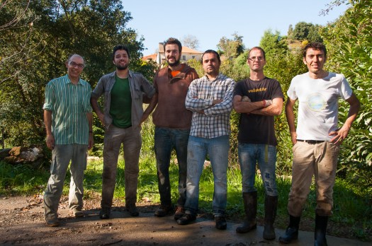 A equipa, fotografada ao meio dia, já que dois voluntários tinham que se ausentar de tarde