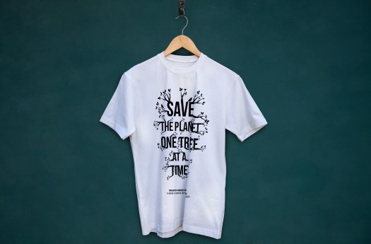 t-shirt-cabeco-santo